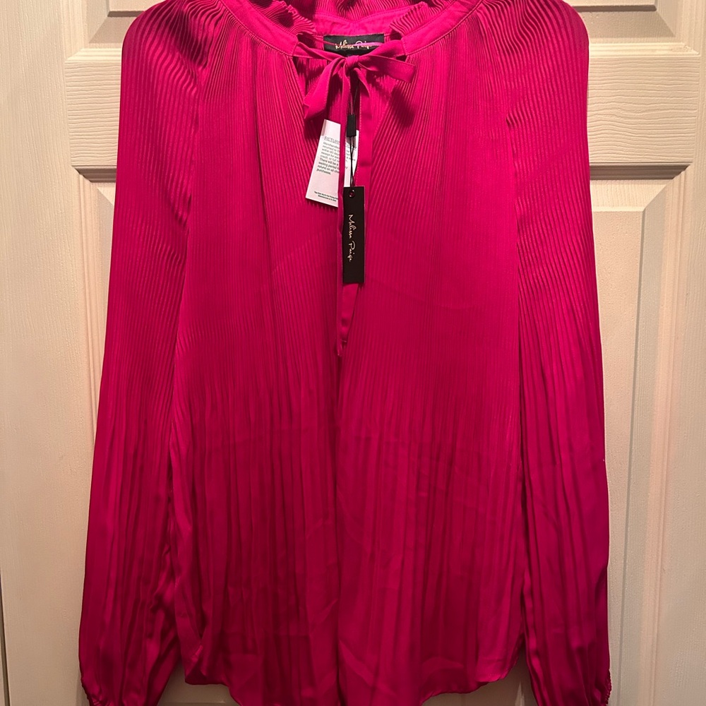 Elegant Hibiscus Women's Top